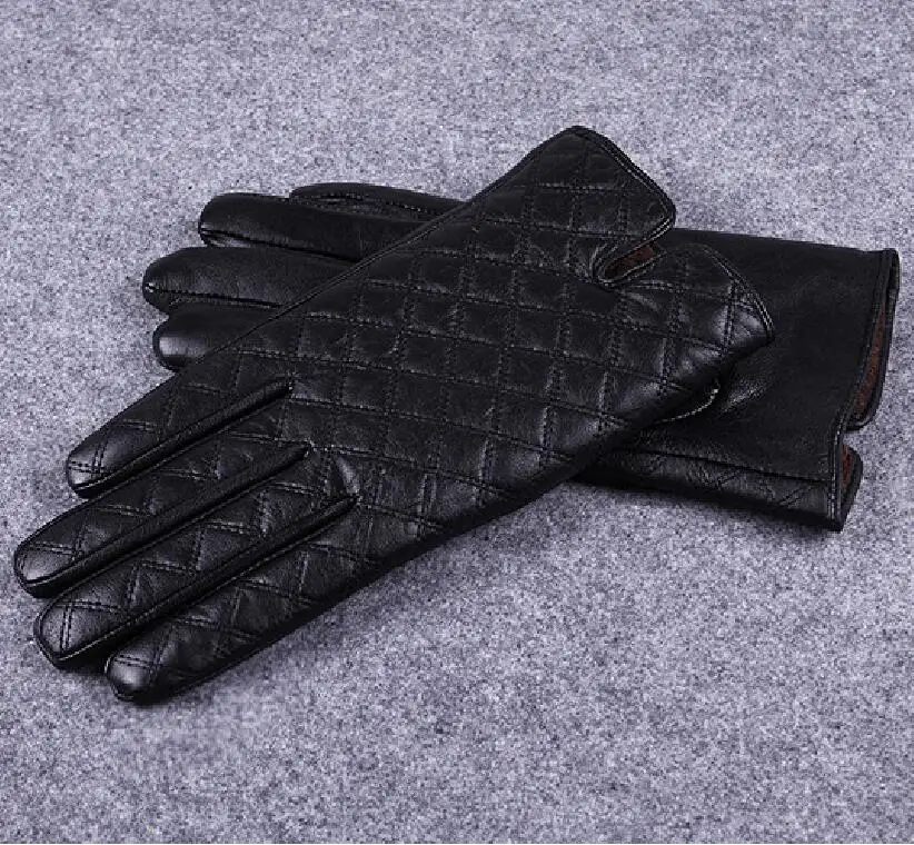2017 клетчатые модные элегантные мужские теплые замшевые короткие дизайн Перчатки тепловой натуральная кожа пальцы Перчатки