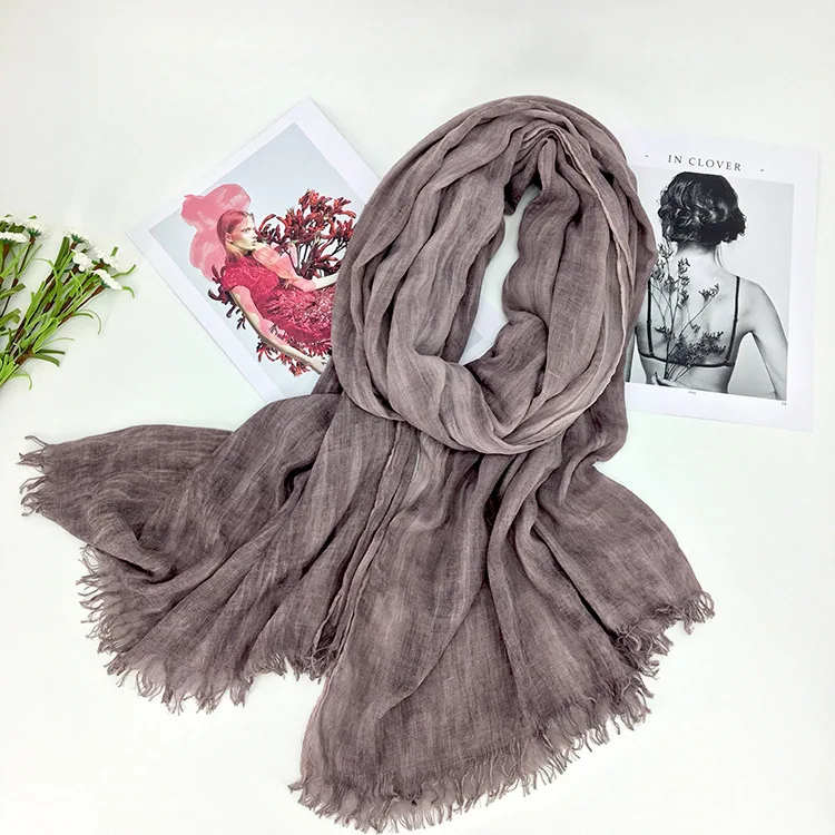 4259411098_2045947702