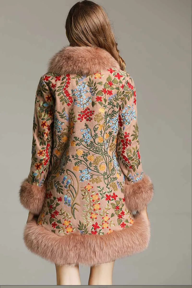 High-end winter trench coats women vintage Elegant Floral woolen embroidery loose lady Christmas Fox hair overcoat female M-XXL