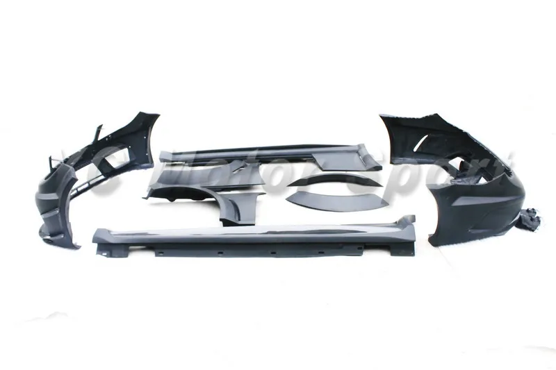 2012-2013 Mercedes Benz W204 C63 AMG Coupe Black Series Style Wider Bodykit (4)