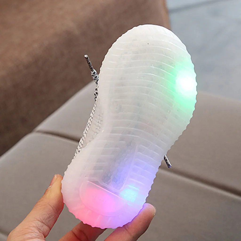 أطفال أحذية للأولاد الفتيات ضوء الأطفال مضيئة حذاء طفل شبكة الرياضة صبي فتاة Led أحذية خفيفة حذاء رياضي أحذية أحدث