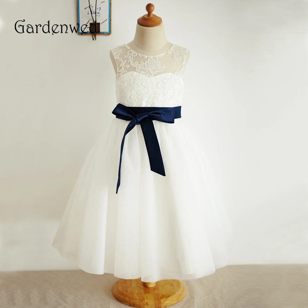 

Gardenwed Tea Length Ivory Lace Flower Girl Dresses Navy Sashes Little Girls Kids Dress for Wedding Pageant Gowns