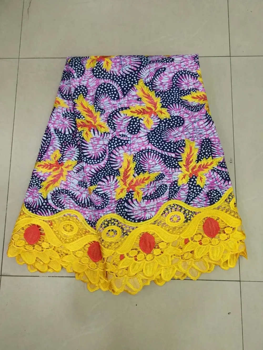 

latest style african hollandais wax lace fabrics 100% cotton african wax embroidered pattern cord lace fabric for clothe!TE-4264