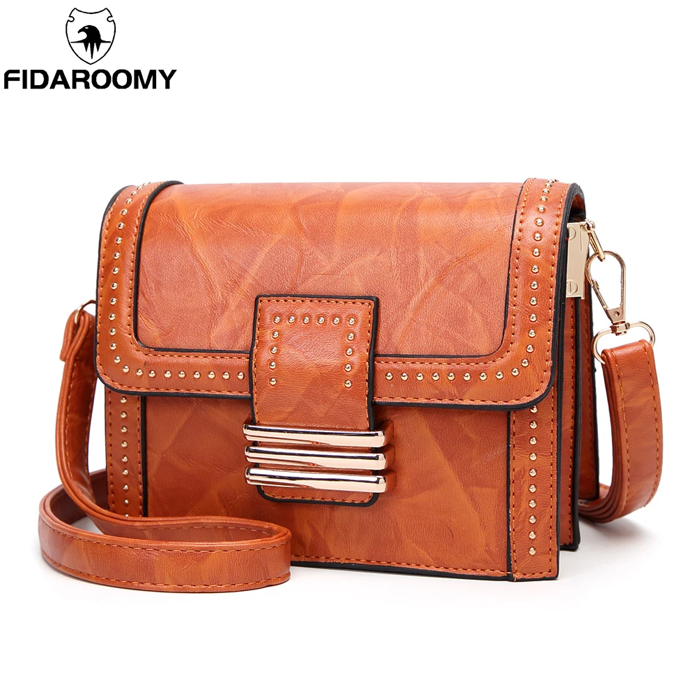 

Women Vintage Flap Shoulder Bags Rivet Punk purse Mini Crossbody Bags Designer Clutch for Ladies Small Messenger Bags