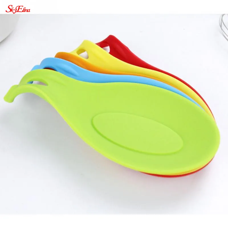 

1PCS Silicone Insulation Heat Resistant Placemat Spoon Rest Drink Glass Coaster Tray Spoon Pad Eat Mat Pot Holder Kitchen 5Z