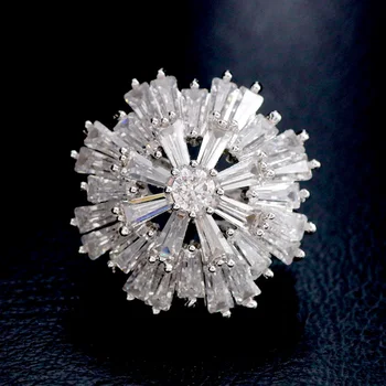 

Mini White Flower Pins Silver Clear Crystal Brooches for Women Girl Small Broach Pins Fashion Wedding broche Jewelry Accessorise