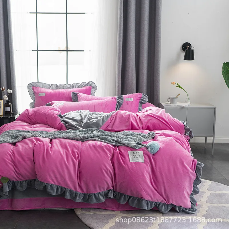 

ROWBOE brand European and American style quilt cover sheets pillowcase four sets of colorful ruffled flamingo decoration