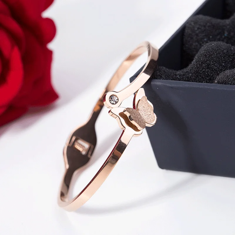 Титан Сталь CZ Кристалл Простой Браслеты с фигуркой бабочки Браслеты Классический розового золота свадебный ювелирный браслет для Для женщин Pulsera B18115