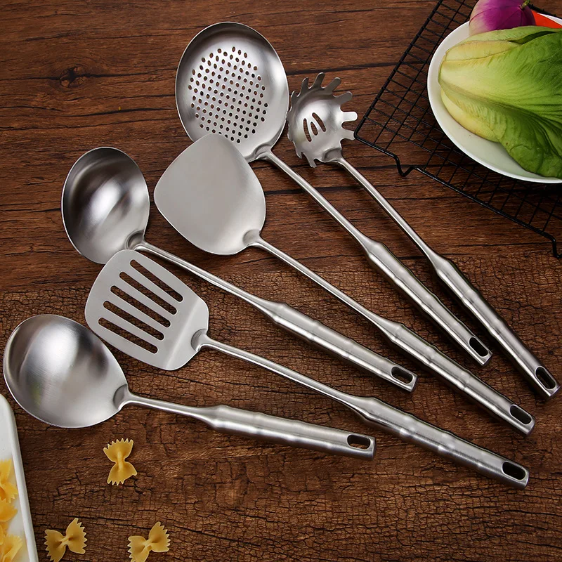 YINUO New Household Stainless Steel Kitchenware Seven Piece Kitchen Utensils Bamboo Handle Frying Spatula Cooking Tool Sets YINUO New Household Stainless Steel Kitchenware Seven Piece Kitchen Utensils Bamboo Handle Frying Spatula Cooking Tool Sets