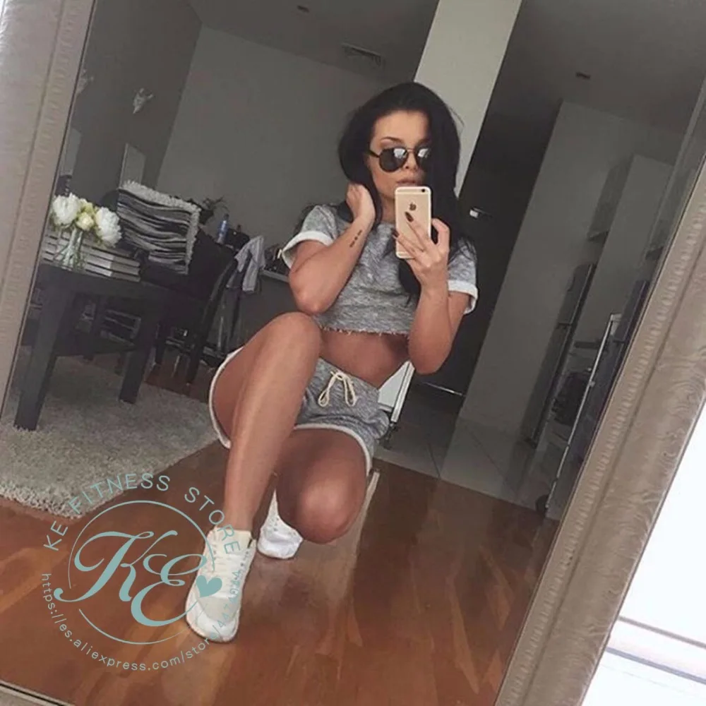 KE Conjunto deportivo mujer de pantalon corto con cordon y camiseta corta модная спортивная одежда moda gimnasio для бега фитнеса