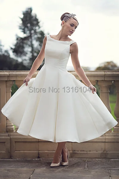 2019 Cheap Simple Boat Neck Ball Gown Satin Sleeveless Short Tea