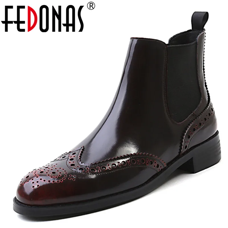 

FEDONAS Classic Hollow Genuine Leather Women Ankle Boots Brogue Shoes Fashion Short Boots Dancing Shoes Woman Chelsea Boots