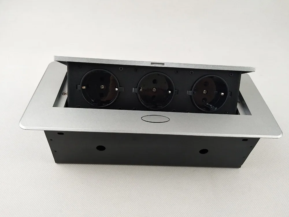 DESKTOP SOCKET 2