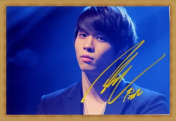 

SHINEE Jong Hyun autographed hand signed original photo 6 inches free shipping K-POP I