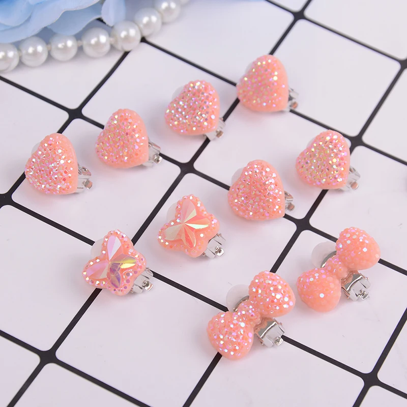 

3Styles Ear Clips Children Clip Earrings Girl Resin Cute Heart/Bow/Butterfly Ear Clips For Party Favors Gift 1Pair