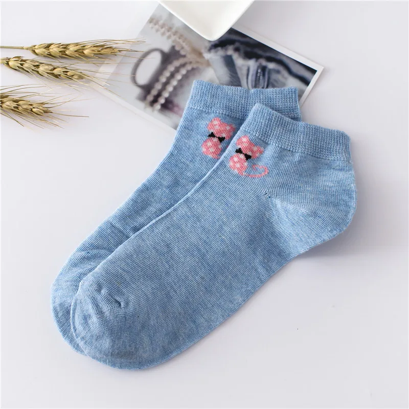 8848466268_2012806872 (1)