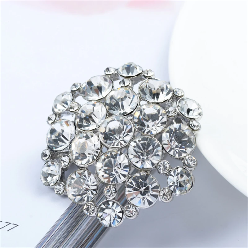 New Wholesale Price The Alloy Crystal Brooch for Women Rhinestone