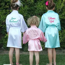 Детские Свадебные халаты с цветочным узором для девочек; ночная рубашка с надписью; детский банный халат с монограммой; Кимоно для вечеринок для маленьких подружек невесты