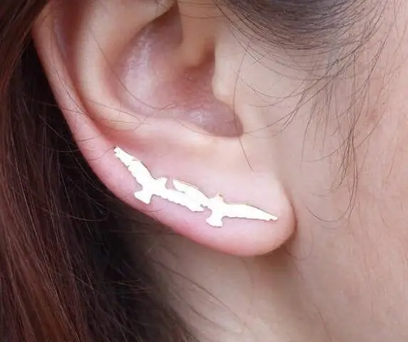 Oly2u Bijoux корейские птицы дешевые брифы золотые уши Женские серьги ухо ED278 |
