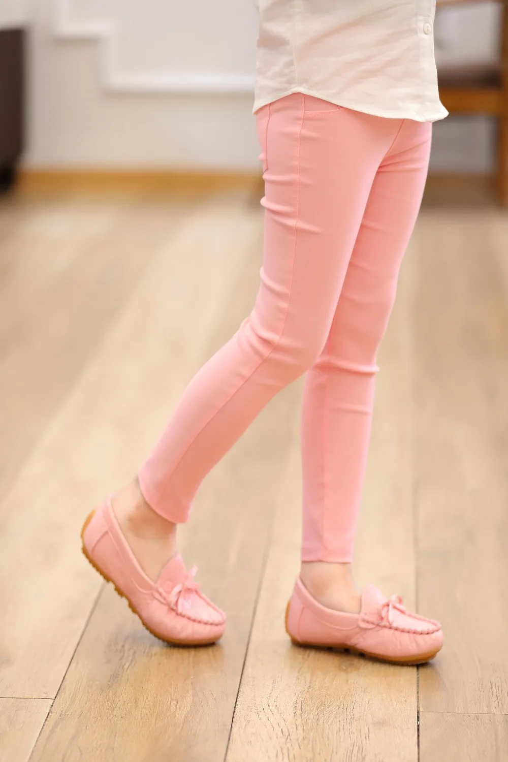 Модные осенние обтягивающие штаны высокого качества для девочек от 2 до 11 лет Детские однотонные брюки с карманами ярких цветов детские узкие брюки