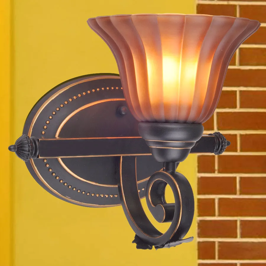 

europe Bohemia Fashion iron Wall Lamp hallway cozy Creative lamp bar corridor