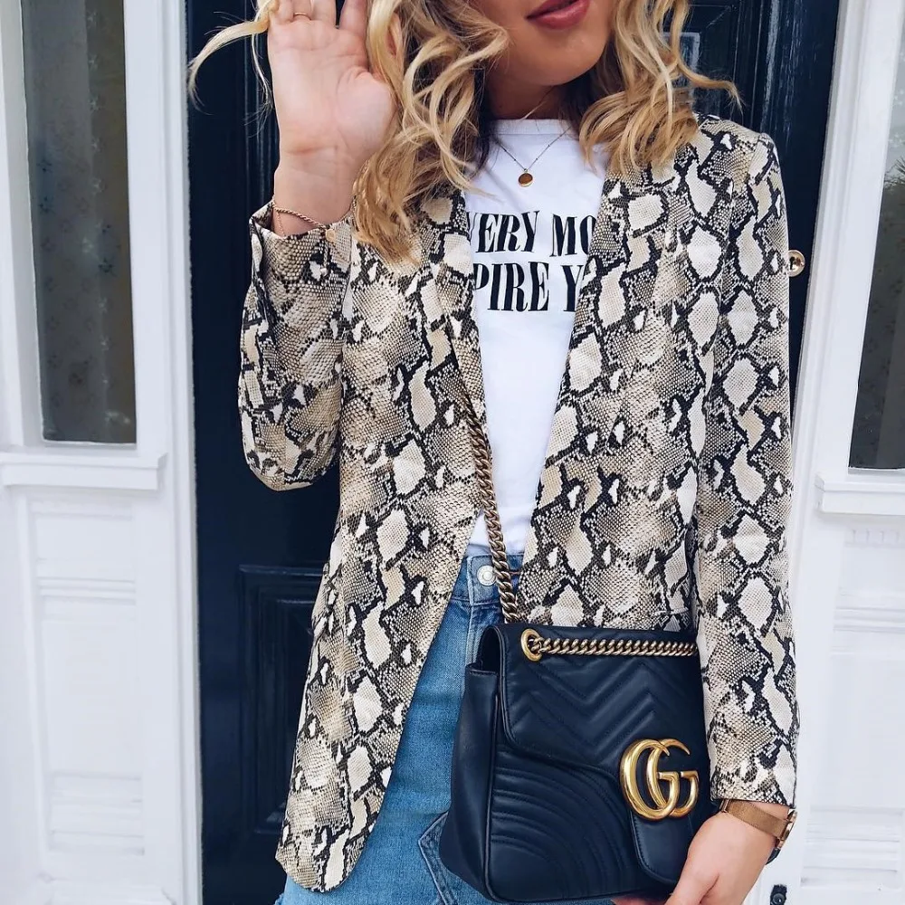 Women Vintage Snake Print Coats Turn down Collar Long Sleeve Coat Female Outerwear 2018 Fashion Casaco Feminine Jackets Women Vintage Snake Print Coats Turn down Collar Long Sleeve Coat Female Outerwear 2018 Fashion Casaco Feminine Jackets