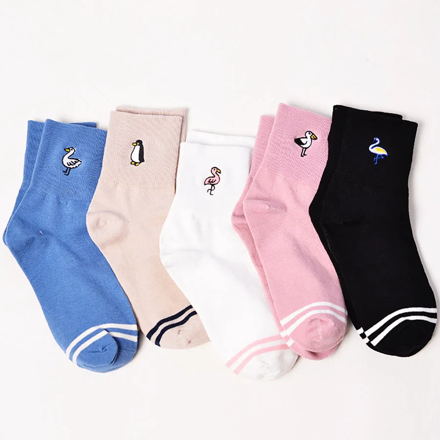 

2018 Embroidery Birds Sock Beautiful Swan Penguin Flamingo Seagull Women Dove Stripes Soft Comfortable Socks Female Girl