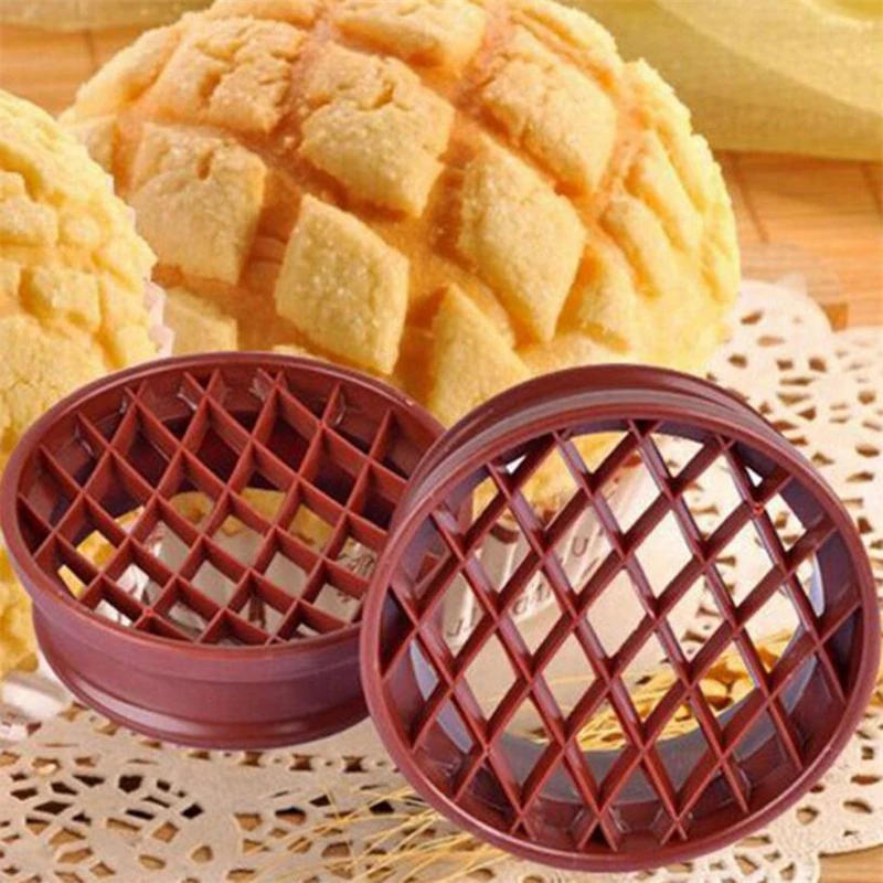 

2018 New Creative Pineapple Muffin Mold Bread Cake Mold Mold Cutter Baking Mold Practical Reusable C0406#30