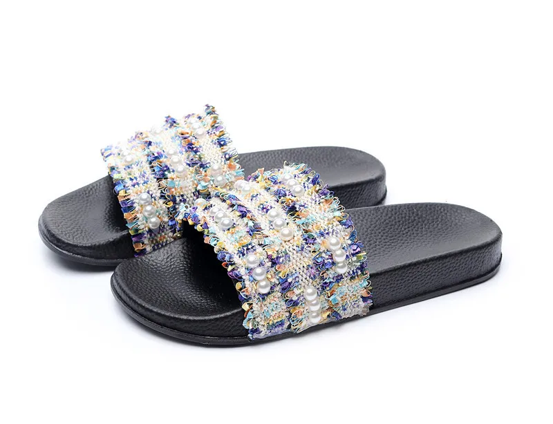 flip flops (2)