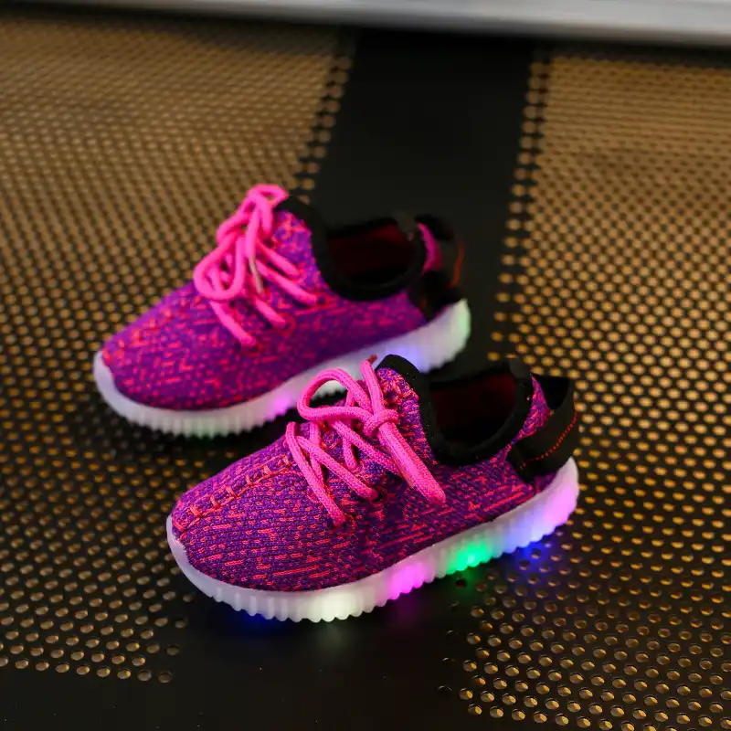 led trainers nike