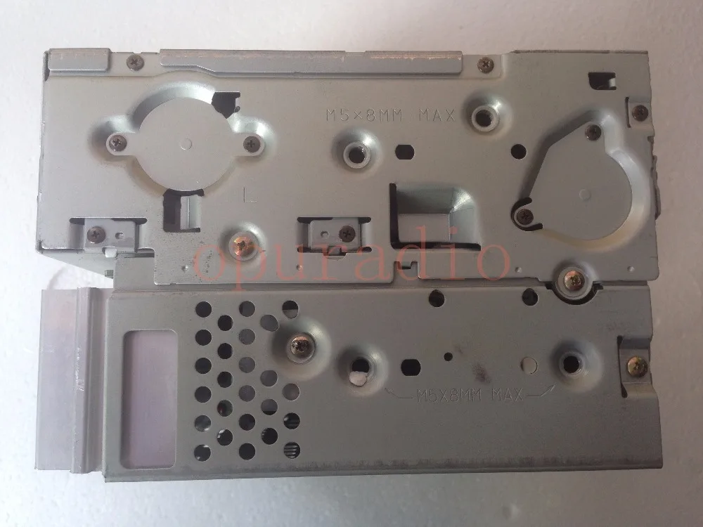 Nissan 28188 AM900 Clarion 6 CD changer for Infiniti G35 03 Japan (3)