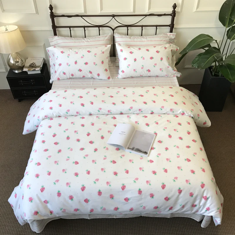 strawberry fruit Bedding Set Queen king Soft Bedclothes Duvet Cover red