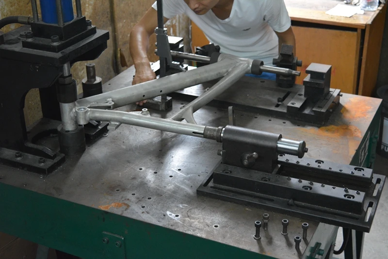 Perfect MTB E BIKE motor bike frmae SUV suspension frame aluminium alloy cross country electric frames shock bicycle downhill frame 24