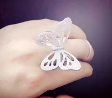 The new 925 Sterling Silver micro fashion jewelry inlaid CZ Butterfly Ring personality activities