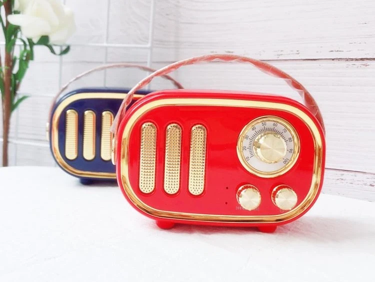 Retro pop portable bluetooth speaker radio lasts