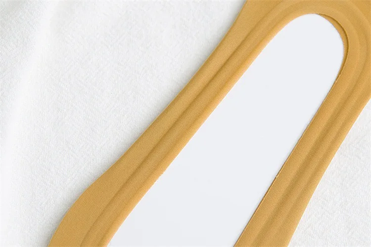 Невидимые женские Носки ярких цветов 360 градусов Силиконовые Нескользящие дышащий ледяной шелк носки 2019 новые буквы печати короткие носки