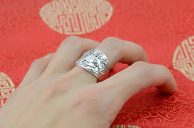 New Real S999 Pure Silver Auspicious Beast Unicorn Ring Male Personality Warding Off Evil Domineering Man Ring Valentine's Day