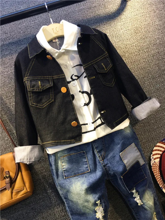 Комплект осенней одежды для мальчиков из 3 предметов, джинсовая куртка для мальчиков рубашка в стиле пэчворк и джинсовый набор, Детское пальто с длинными рукавами и отложным воротником