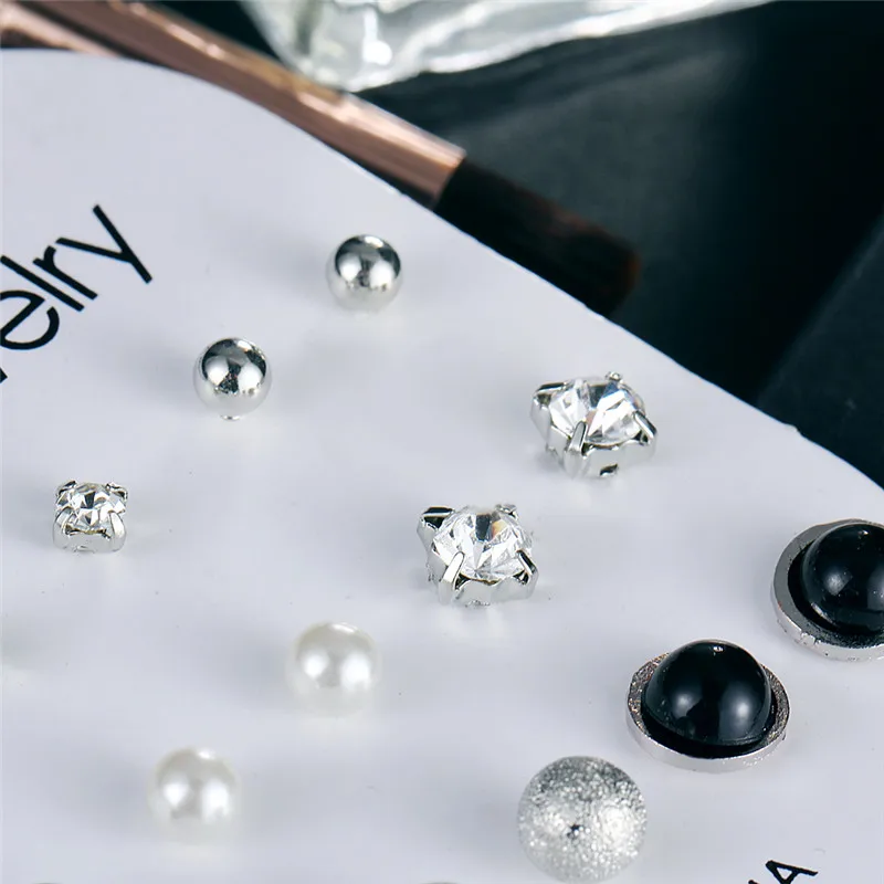 17KM-Fashion-Crystal-Infinite-Stud-Earrings-Set-For-Women-Bijoux-Simulated-Pearl-Ball-Party-Earring-Statement (2)