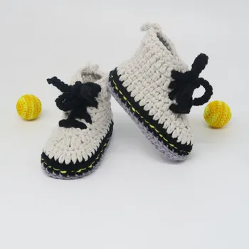 

QYFLYXUEIns Hot Buy Hand Knitted Wool Children's Shoes Baby Soft Bottom Spring Walking Shoes Sports Shoes Baby Shoes
