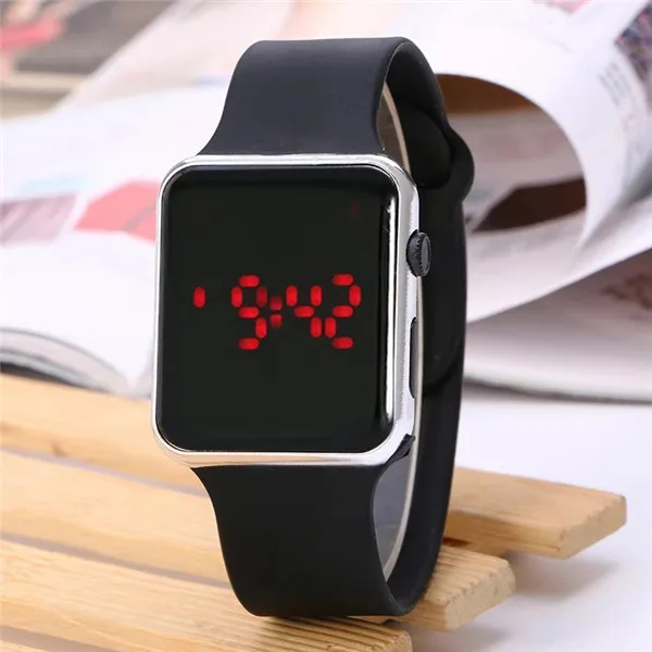 Новые модные детские часы Apple с металлическим покрытием, квадратный светодиодный электронные часы, силиконовые студенческие часы - Цвет: Серебристый