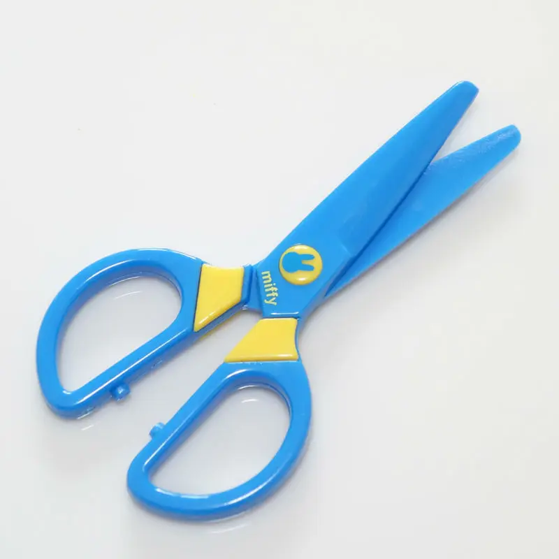 1pcs Safety scissors for children Paper cutting 127mm tool Plastic
