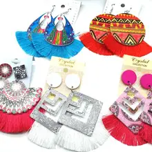 Немного! Деревянные серьги с кисточками можно смешать 3 дизайна