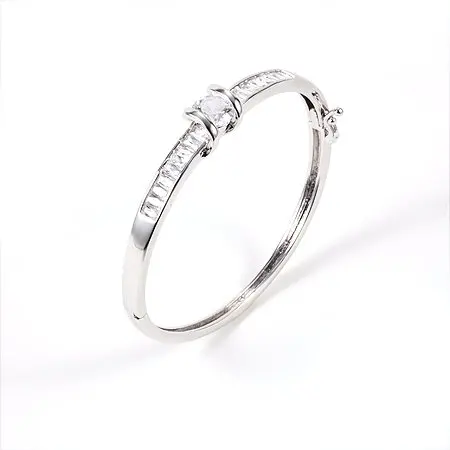 

MxGxFam Precious Zircon Bangle with Environmental Copper