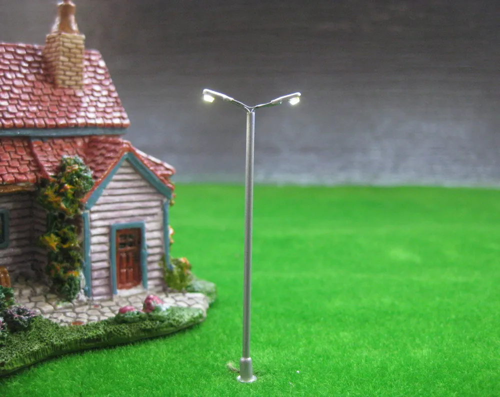 T90D Model Railway Led Lamppost Lamps Street Lights N Scale 7cm 12V New
