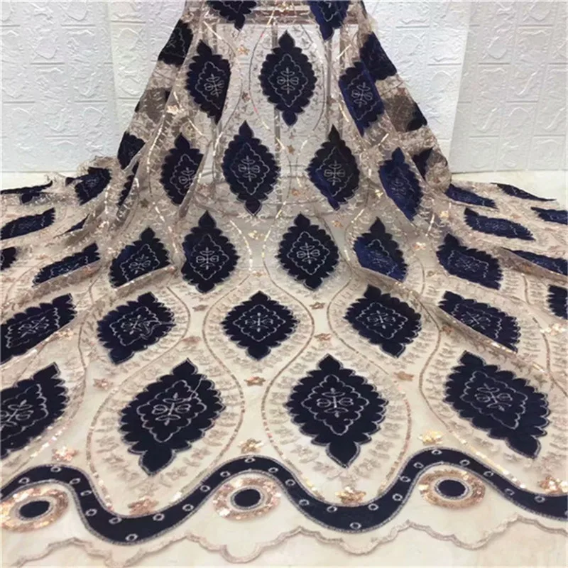 

African Lace Fabric 2019 Embroidered Nigerian Velvet Lace Fabric High Quality French Tulle Lace Fabric For Women dress