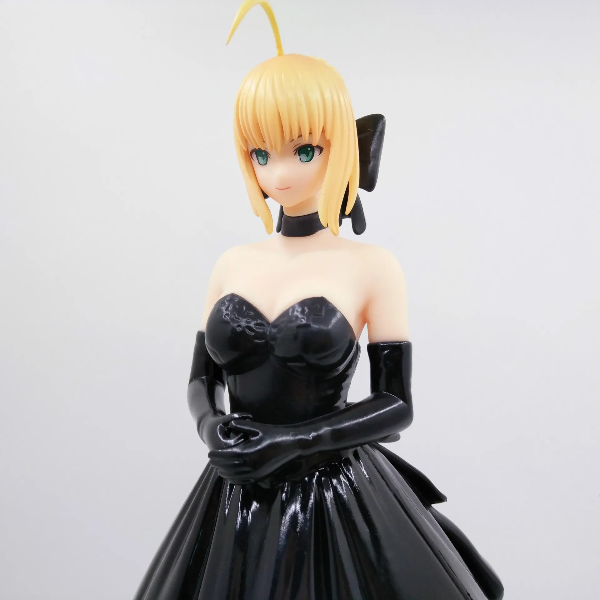 Anime Pretty Girl Wedding Dress Handmade PVC Model Boxed 25cm Computer Desktop Decoration Collection High Fate/stay Night: Arutoria Pendoragon/Saber Tenth Anniversary Version Action Figure Anime Pretty Girl Wedding Dress Handmade PVC Model Boxed 25cm Computer Desktop Decoration Collection High Fate/stay Night: Arutoria Pendoragon/Saber Tenth Anniversary Version Action Figure