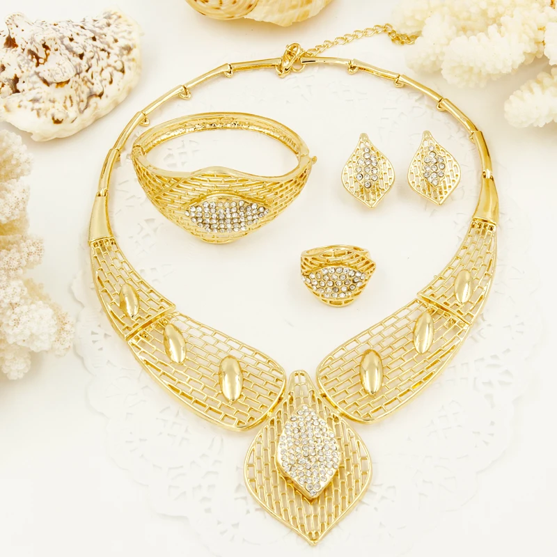 

Liffly Dubai Bridal Jewelry Sets Crystal Women Gold Necklace Earrings Set Fashion African Wedding Bridesmaid Jewelry Sets
