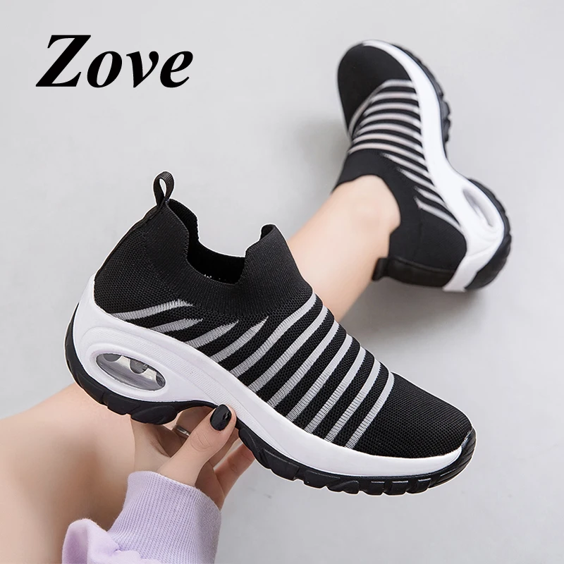 

ZOVE Women Platform Flat Shoes 2019 Summer Fly Knit Mesh Fashion Breathe Slip On Walking Shoes Casual Ladies Stripes Rocker Shoe