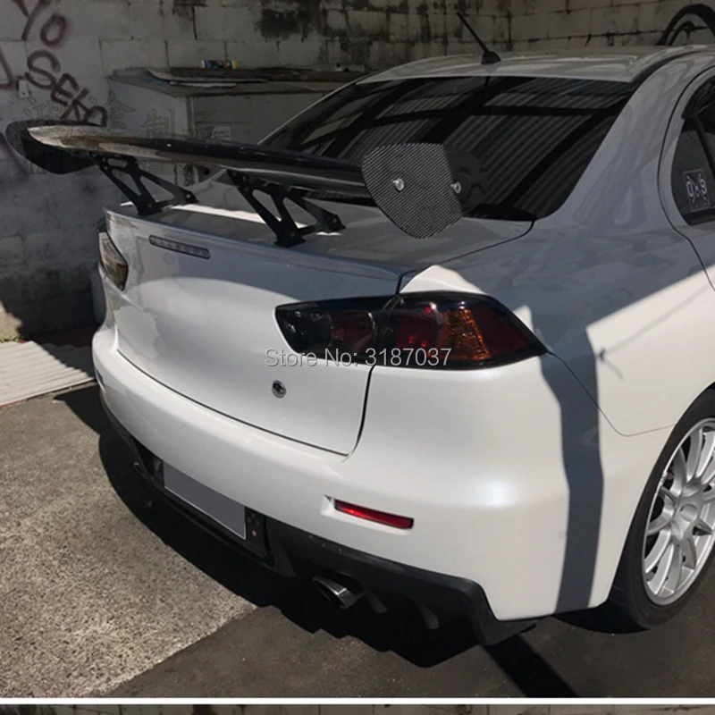 Универсальный спойлер для заднего багажника Mitsubishi Lancer из углеродного